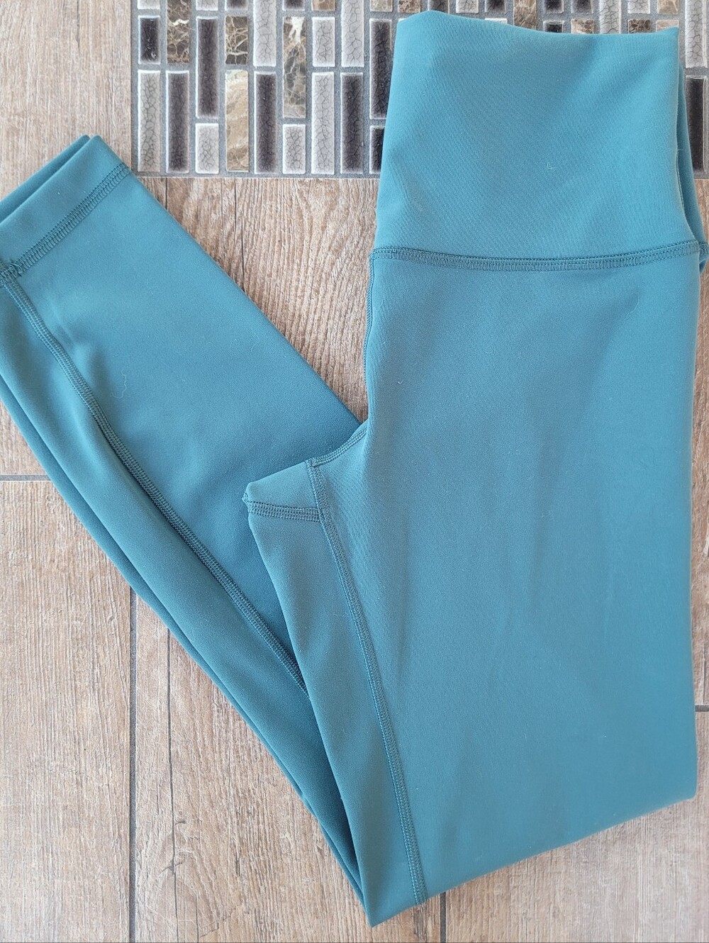 Lululemon Wunder Train Medium  Forest Size 6